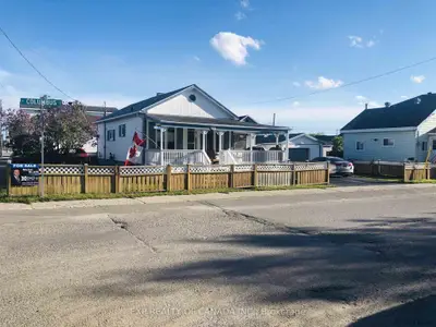27 Columbus Avenue, Timmins, On P4n 3h2
