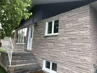 434 Mckelvie Street, Temiskaming Shores, On P0j 1p0