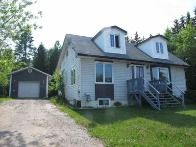 516 Lakeshore Road N, Temiskaming Shores, On P0j 1p0