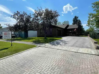 229 Fourth Avenue, Cochrane, On P0l 1c0