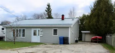 12 Superior Street, Kapuskasing, On P5n 2c4