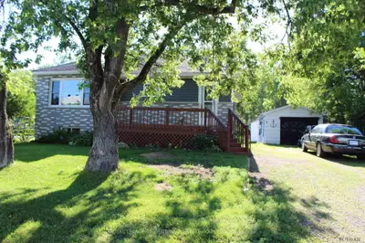 21 Wolfe Street, Kapuskasing, On P5n 2j1