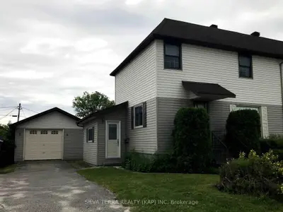 28 Cain Avenue, Kapuskasing, On P5n 1t1