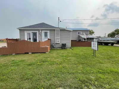 472 Third Street E, Cochrane, On P0l 1c0