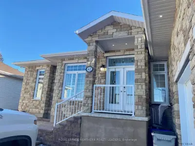 42 Majestic Boulevard, Timmins, On P4r 1n6