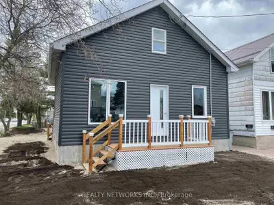 579 Cedar Street S, Timmins, On P4n 2j4