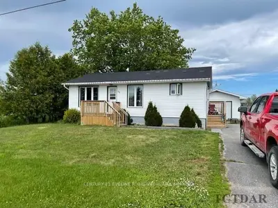57 Ninth Avenue, Armstrong, On P0j 1e0