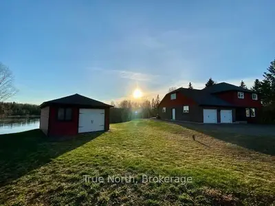 64 Kimberly Drive, Kapuskasing, On P5n 1l6