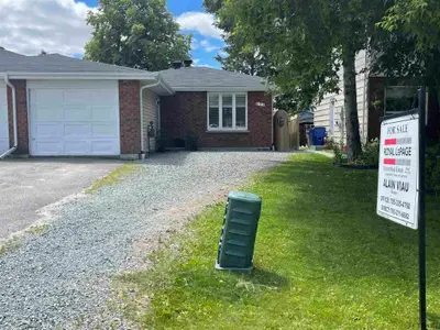 173 Malette Crescent, Timmins, On P4p 1c4