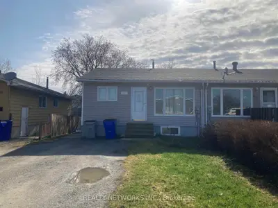 61 Delia Avenue, Timmins, On P4n 1a2