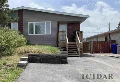 381 Victoria Avenue, Timmins, On P4n 4s1