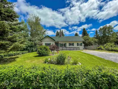 7 Driftwood Lane, Iroquois Falls, On P0k 1p0