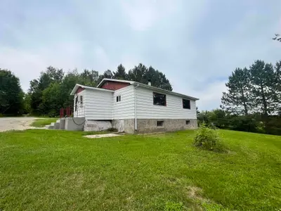 2025 - 2027 Swan's Cove Road, Marquis, On P0k 1t0