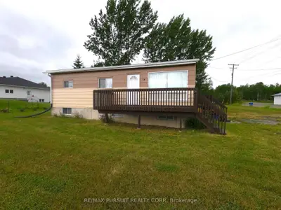 18 Rorke Avenue, Temiskaming Shores, On P0j 1k0