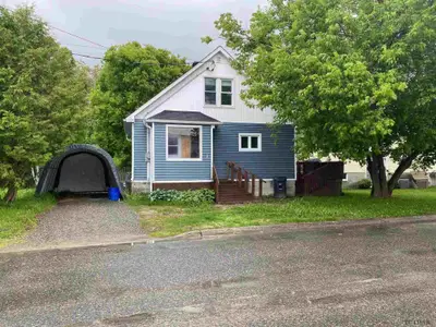 1 Balsam Avenue, Kirkland Lake, On P2n 1w7