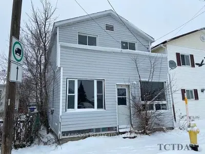 54 Golden Avenue, Timmins, On P0n 1h0