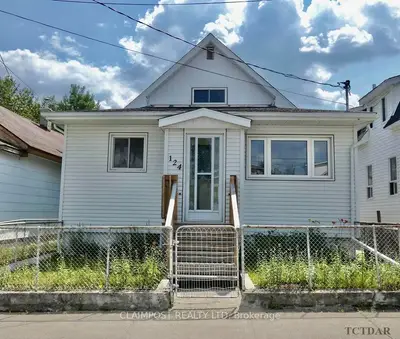 124 Fourth Avenue, Timmins, On P0n 1g0