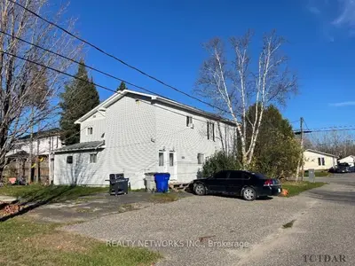 557-561 Norman Street, Timmins, On P4n 1b3