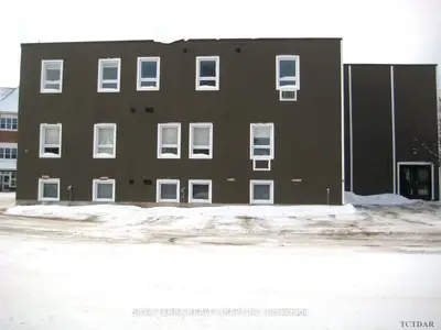 29 Mundy Avenue, Kapuskasing, On P5n 1r1