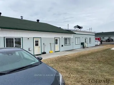 59 Tenth Street E, Armstrong, On P0j 1e0