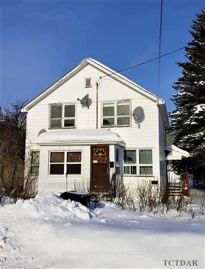 5 Hudson Bay Avenue, Kirkland Lake, On P2n 2h6