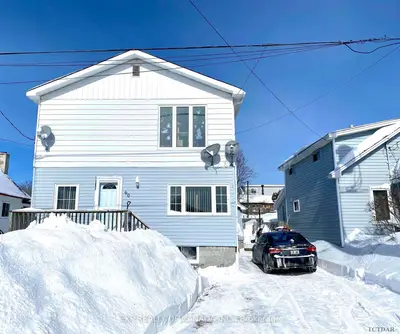 60 Montgomery Avenue, Timmins, On P4n 3g2
