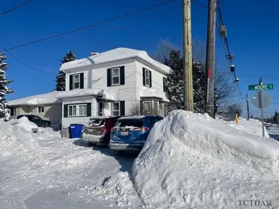 42 Helmer Avenue, Timmins, On P0n 1h0
