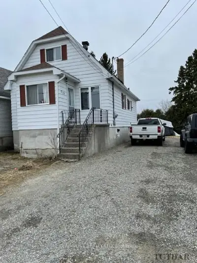 515 Cedar Street S, Timmins, On P4n 2j2