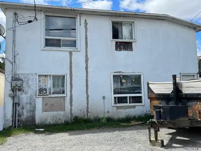 465 Pine A, Timmins, On P4n 2l5