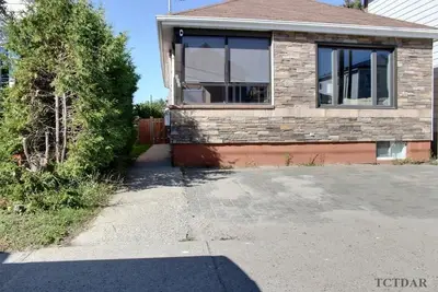 323 Cedar Street S, Timmins, On P4n 2h4
