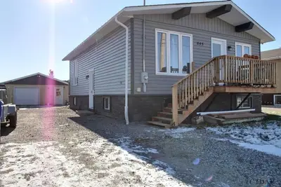 645 Allen Street, Hearst, On P0l 1n0