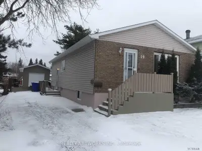 19 Moneta Avenue, Timmins, On P4n 1n7