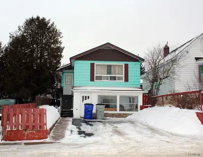 208 Spruce Street N, Timmins, On P4n 6n3