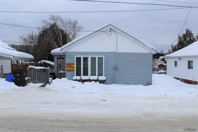 36 Queen Street, Kirkland Lake, On P2n 2r1