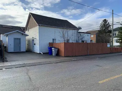 202 Birch Street S, Timmins, On P4n 2b1