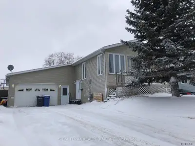 125 Brunetville Road, Kapuskasing, On P5n 2g8