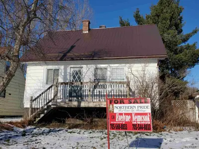 16 Third Avenue, Kirkland Lake, On P0k 1l0
