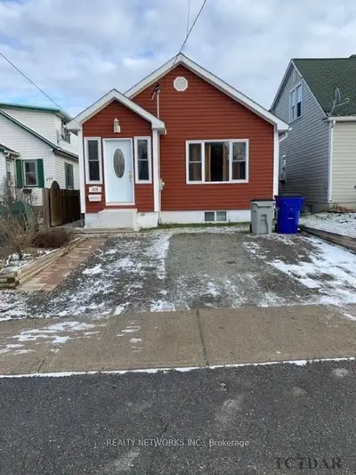 450 Patricia Boulevard, Timmins, On P4n 6y8