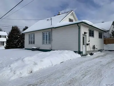 81 Carlin Avenue, Timmins, On P4n 4k8