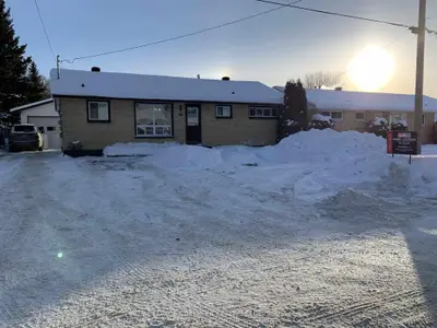 417 Brousseau Avenue, Timmins, On P4n 5z4