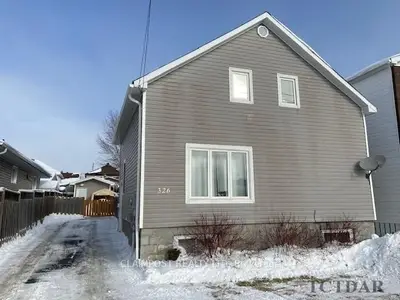 326 Bannerman Avenue, Timmins, On P4n 2z2