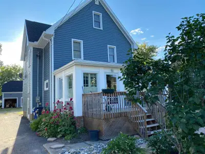 90 Mary Street N, Temiskaming Shores, On P0j 1p0