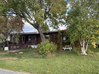 325 Fourth Street E, Cochrane, On P0l 1c0