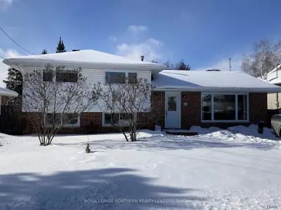 555 Murray Street, Timmins, On P4n 2a8