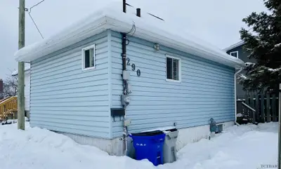 290 Pine Street S, Timmins, On P4n 2k9