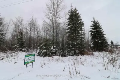 23 Driftwood Lane, Iroquois Falls, On P0k 1p0