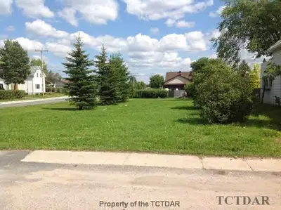 Lot 632 Fourteenth Avenue, Cochrane, On P0l 1c0