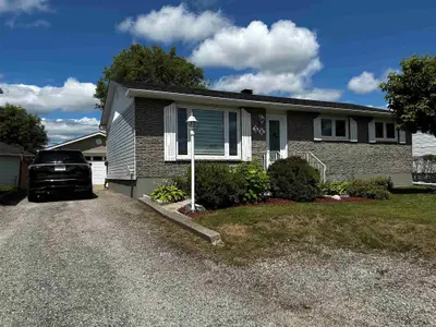 36 Hazel Street, Kapuskasing, On P5n 2z6