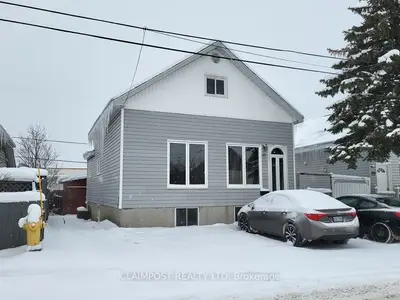 17 Borden Avenue, Timmins, On P4n 4e6
