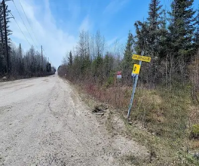 Lt 14 C 8 Clute Twp, Pcl 375 Sec Nec, Cochrane, On P0l 1c0